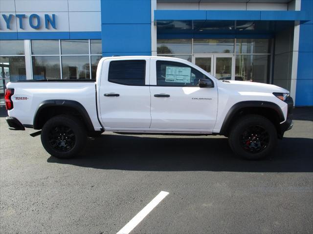 new 2025 Chevrolet Colorado car, priced at $40,299