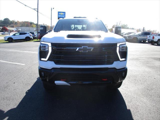 new 2025 Chevrolet Silverado 2500 car, priced at $59,999