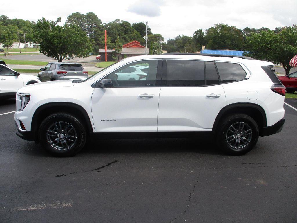 used 2025 GMC Acadia car
