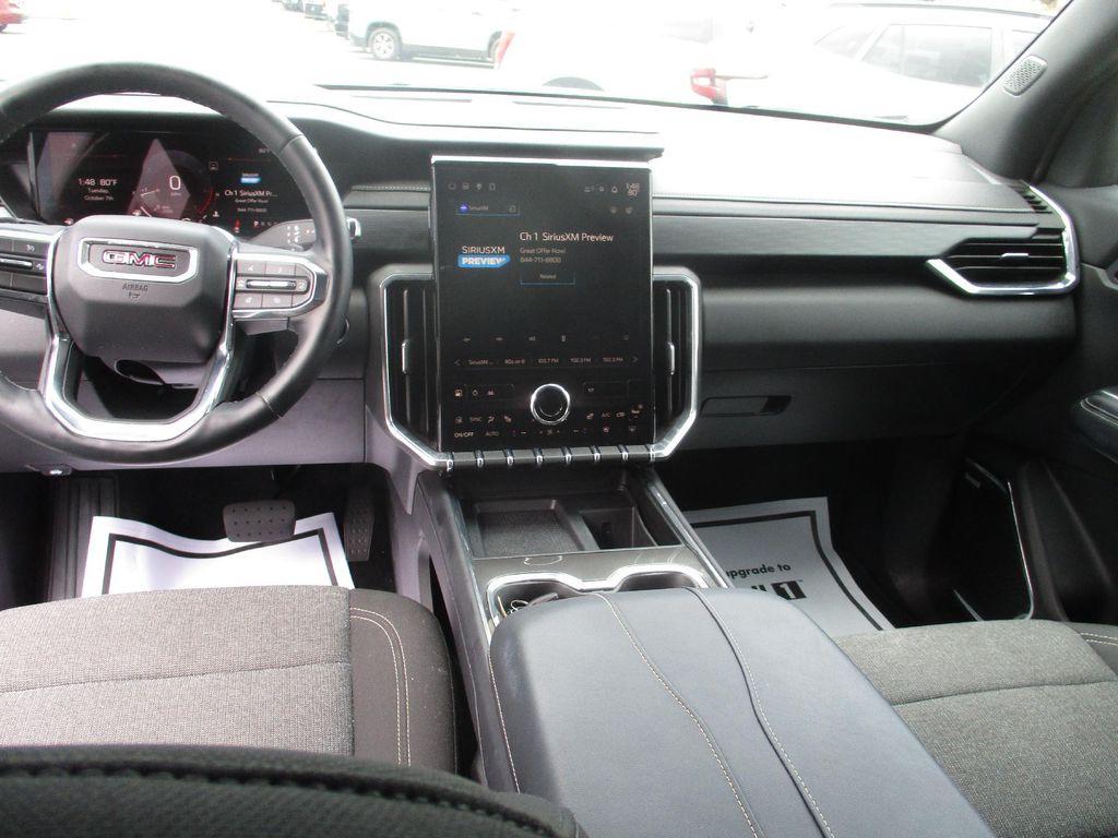 used 2025 GMC Acadia car
