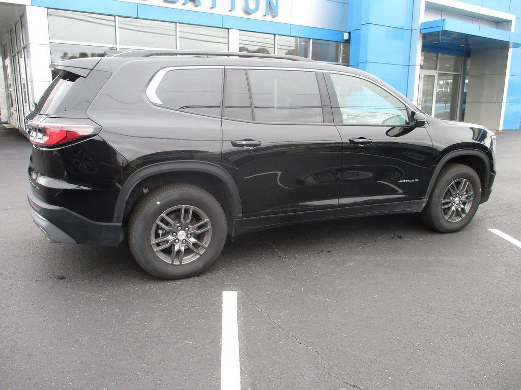 used 2025 GMC Acadia car, priced at $34,499
