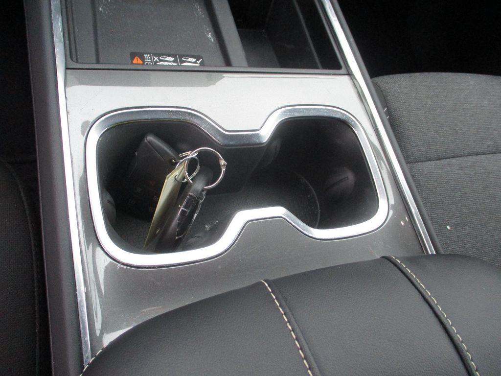 used 2025 GMC Acadia car, priced at $34,499