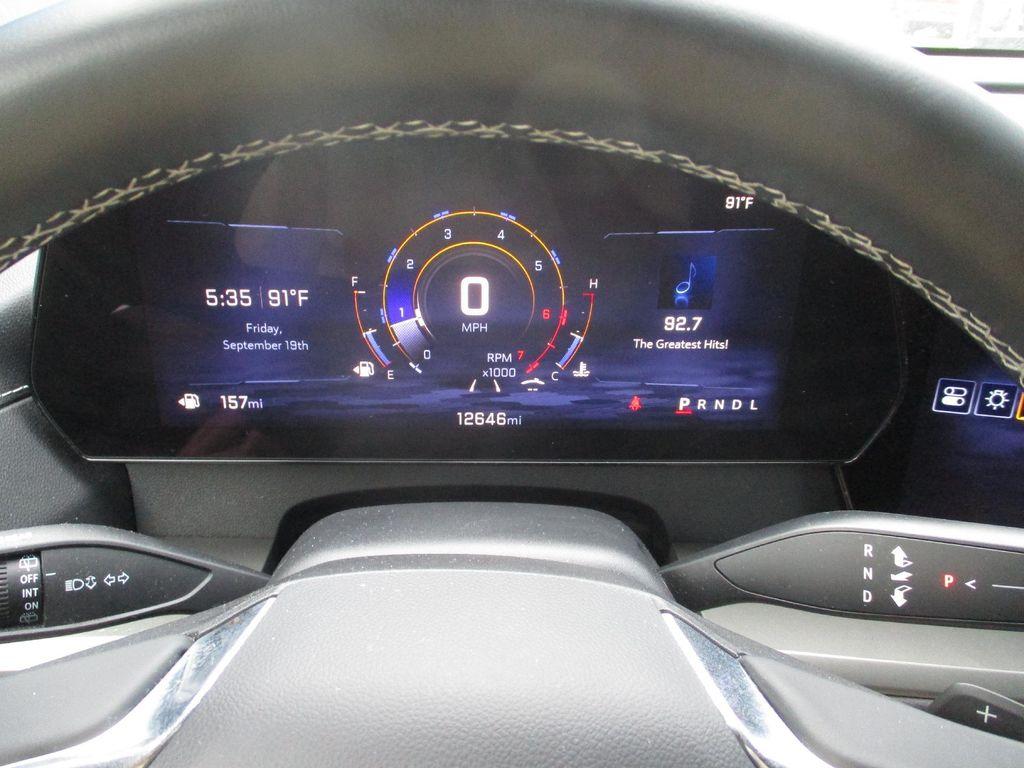 used 2025 Chevrolet Traverse car