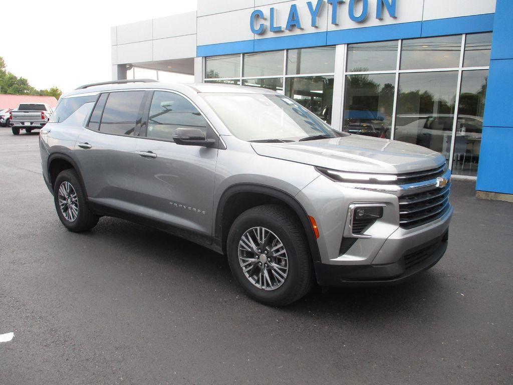used 2025 Chevrolet Traverse car