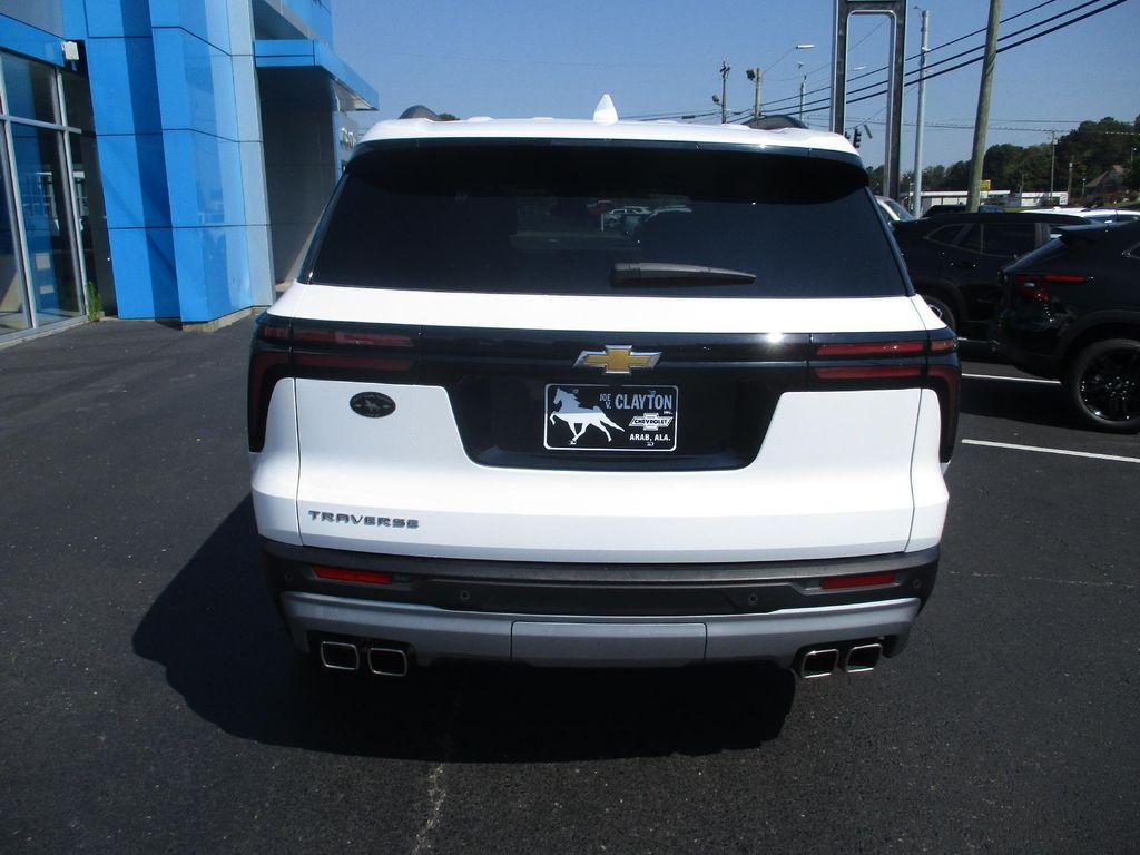 used 2025 Chevrolet Traverse car