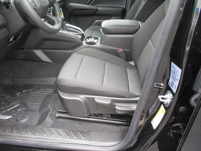 new 2025 Chevrolet Colorado car, priced at $38,999