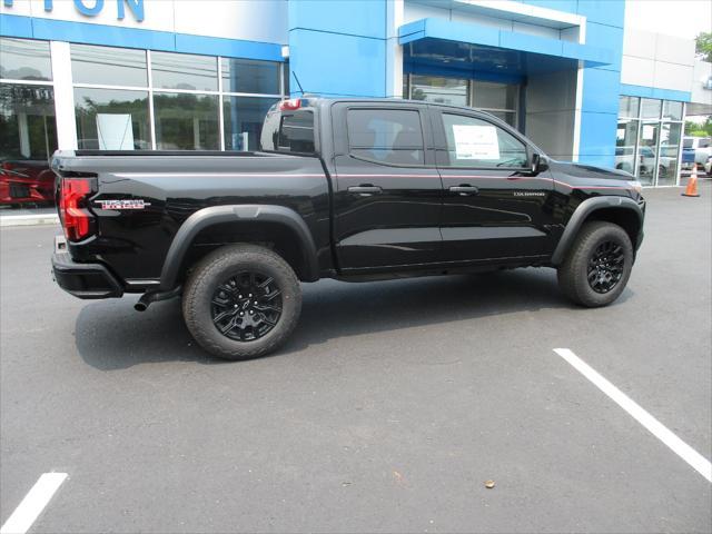 new 2025 Chevrolet Colorado car, priced at $38,999