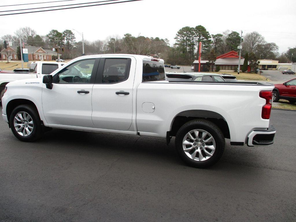 used 2024 Chevrolet Silverado 1500 car, priced at $32,999