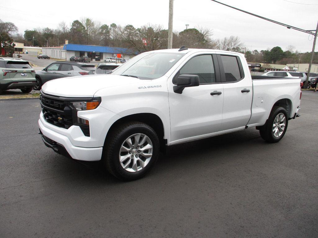 used 2024 Chevrolet Silverado 1500 car, priced at $32,999