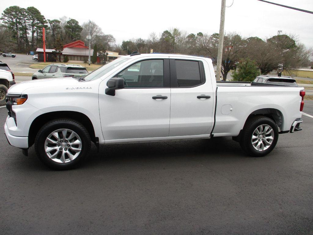 used 2024 Chevrolet Silverado 1500 car, priced at $32,999