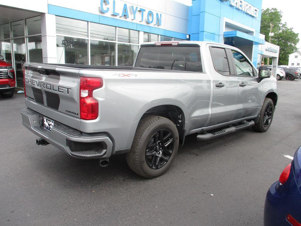 new 2024 Chevrolet Silverado 1500 car, priced at $34,999