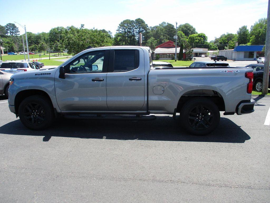 new 2024 Chevrolet Silverado 1500 car, priced at $34,999