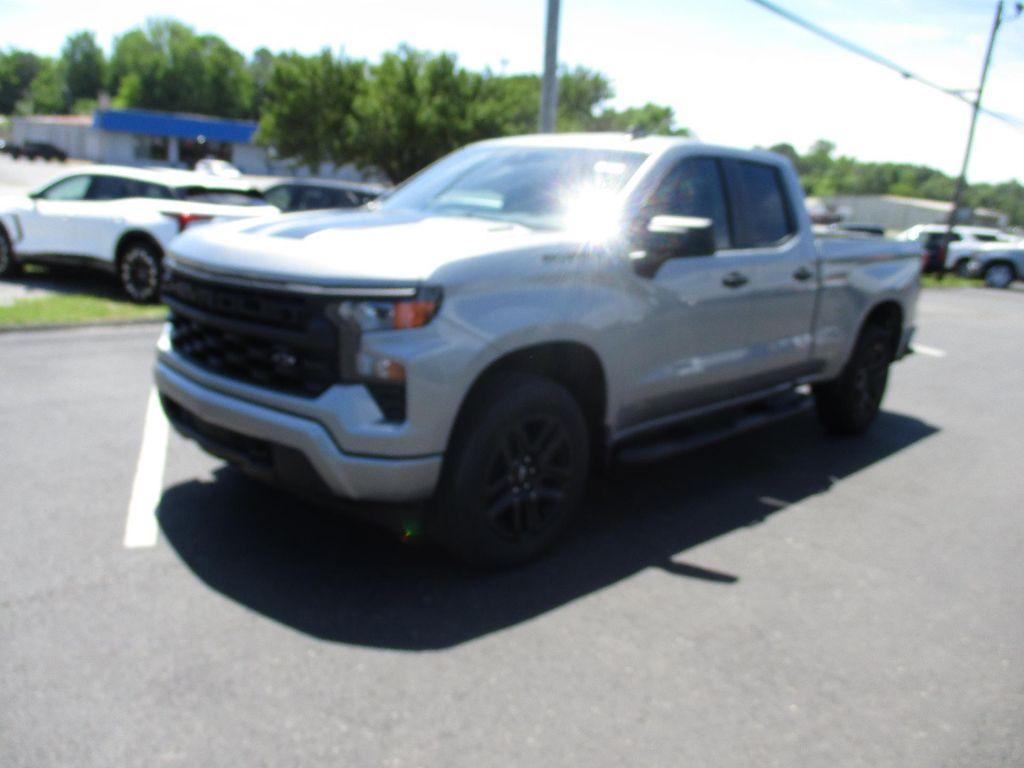 new 2024 Chevrolet Silverado 1500 car, priced at $34,999