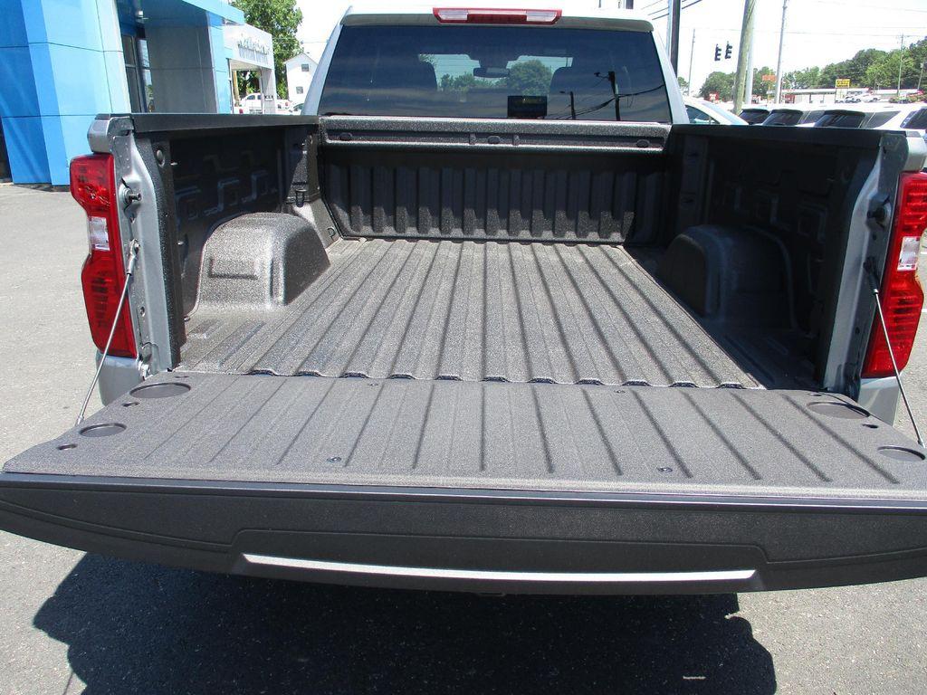 new 2024 Chevrolet Silverado 1500 car, priced at $34,999