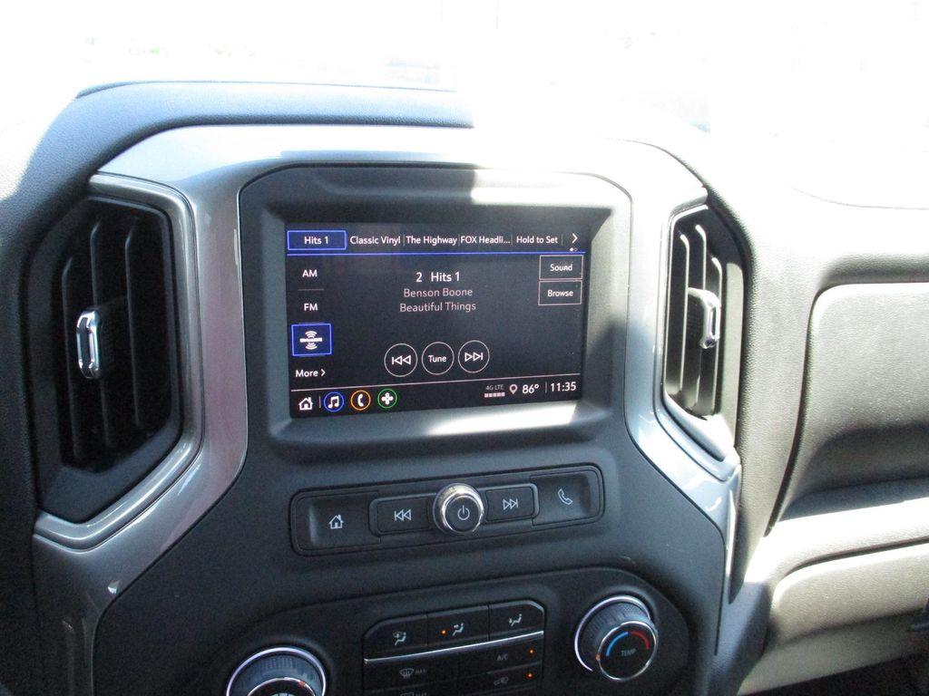 new 2024 Chevrolet Silverado 1500 car, priced at $34,999