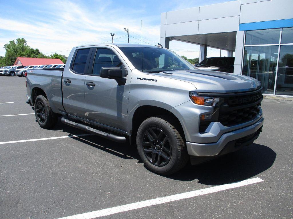 new 2024 Chevrolet Silverado 1500 car, priced at $34,999
