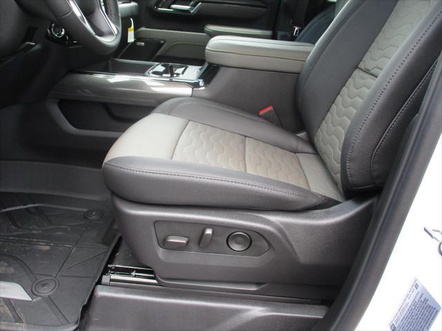 new 2025 Chevrolet Silverado 2500 car, priced at $79,999
