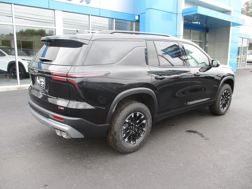 new 2026 Chevrolet Traverse car, priced at $51,499