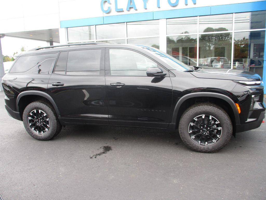 new 2026 Chevrolet Traverse car, priced at $51,499