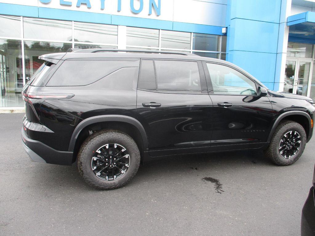 new 2026 Chevrolet Traverse car, priced at $51,499