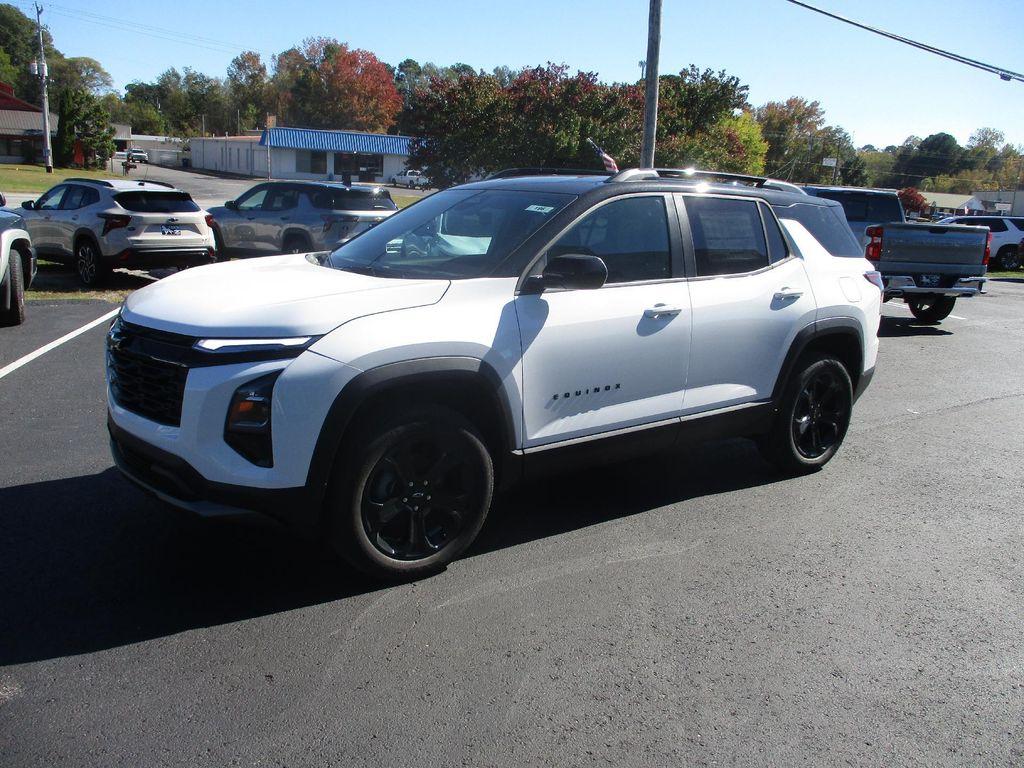 new 2026 Chevrolet Equinox car, priced at $32,599