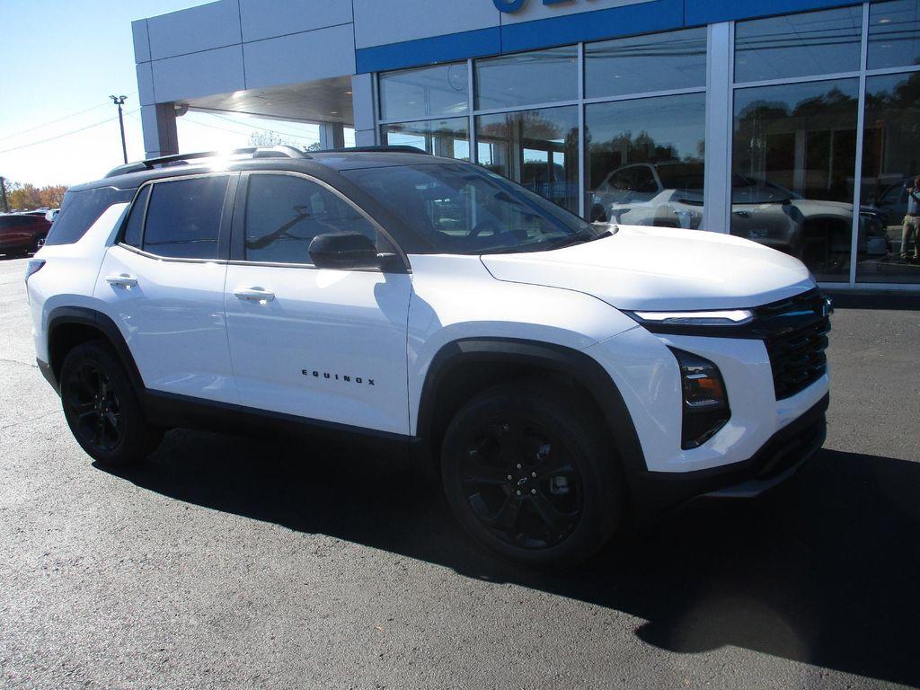 new 2026 Chevrolet Equinox car, priced at $32,599