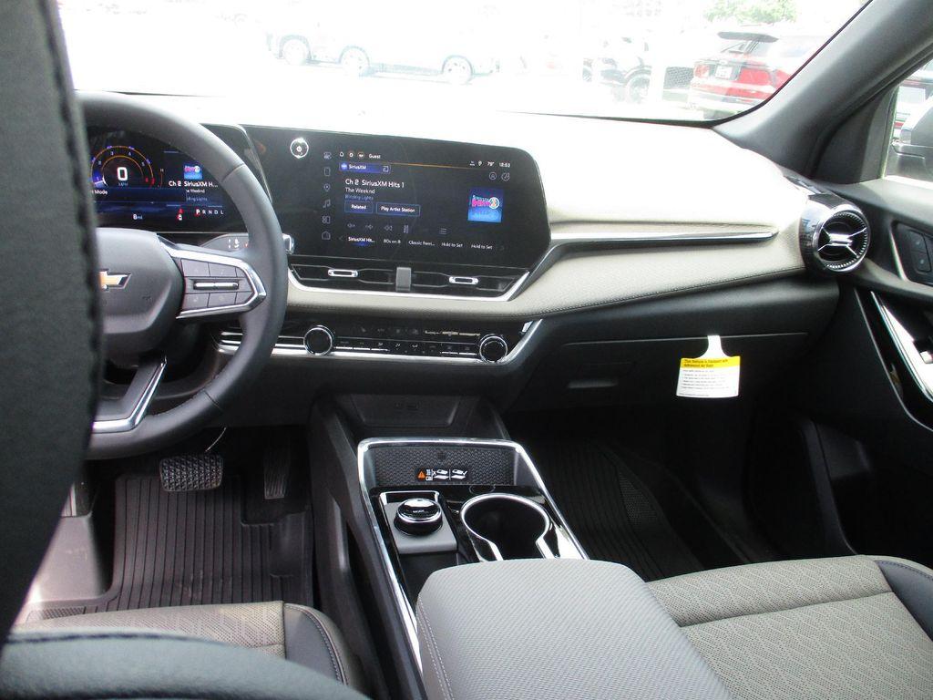 new 2026 Chevrolet Equinox car, priced at $30,999