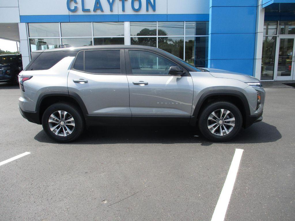 new 2026 Chevrolet Equinox car, priced at $30,999