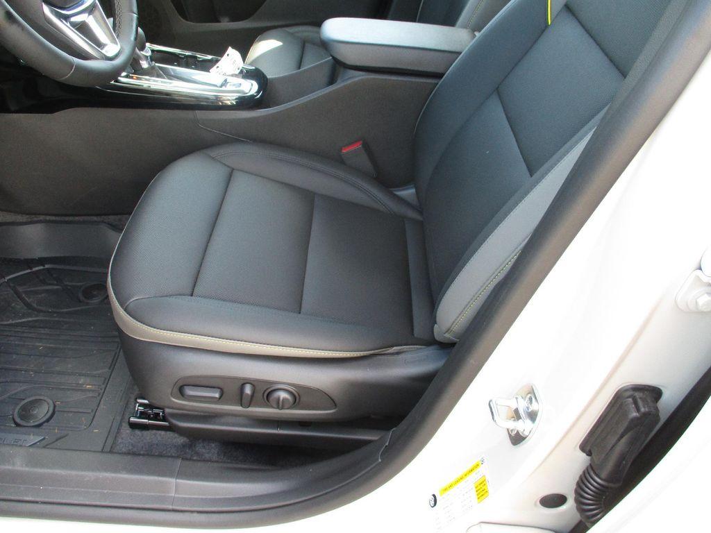 new 2026 Chevrolet Trax car, priced at $27,699