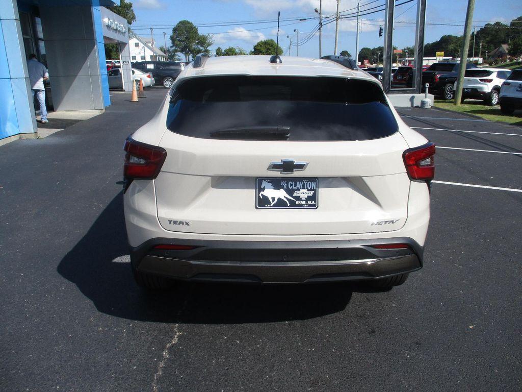 new 2026 Chevrolet Trax car, priced at $27,699