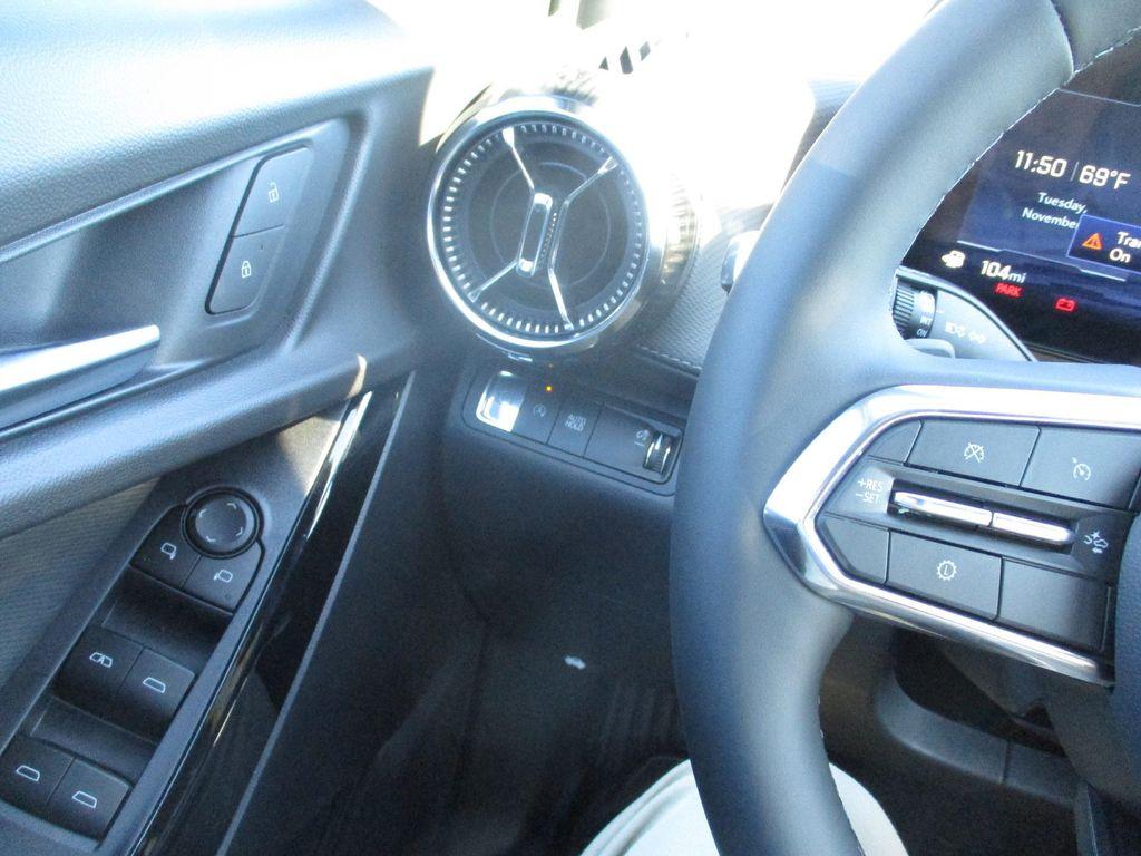 new 2026 Chevrolet Equinox car, priced at $32,999