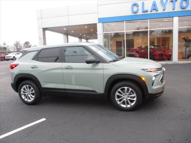 new 2025 Chevrolet TrailBlazer car, priced at $22,999