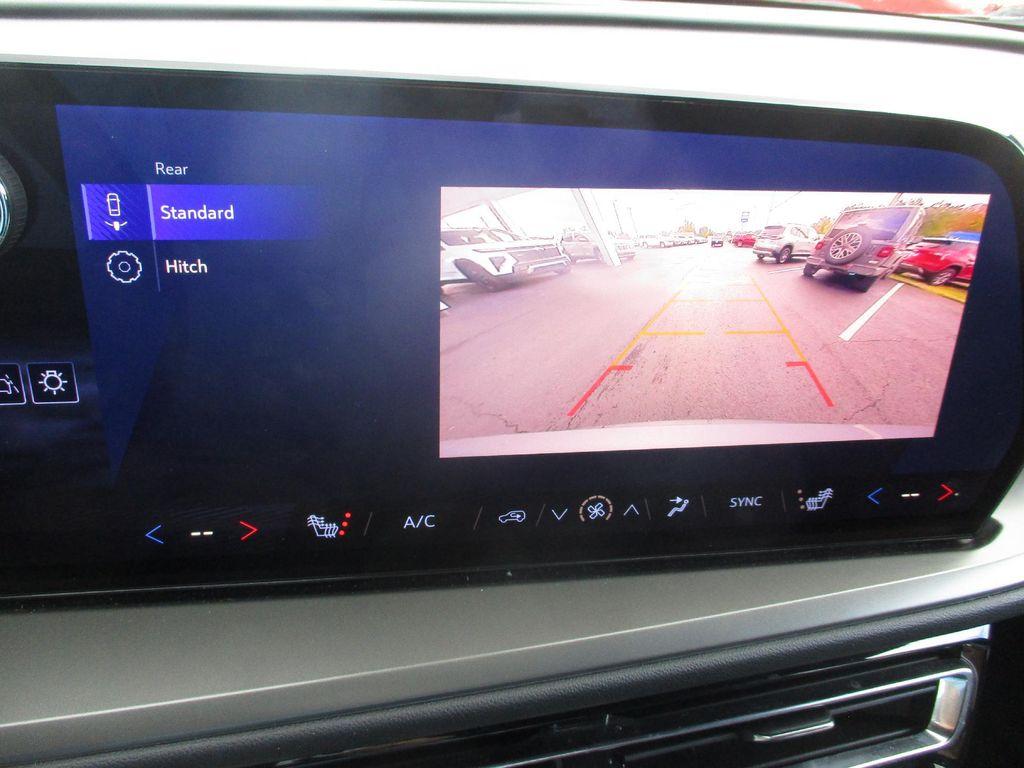 used 2025 Chevrolet Traverse car, priced at $36,699