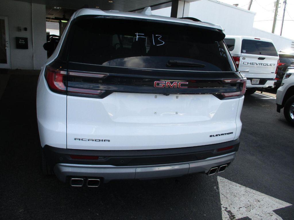 used 2025 GMC Acadia car