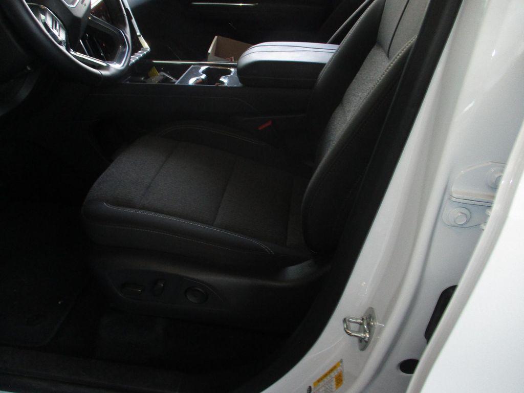 used 2025 GMC Acadia car