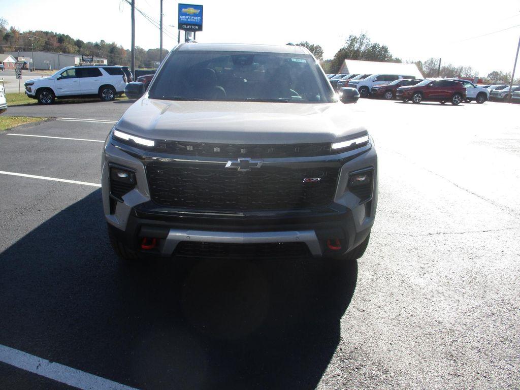 new 2026 Chevrolet Traverse car, priced at $55,199