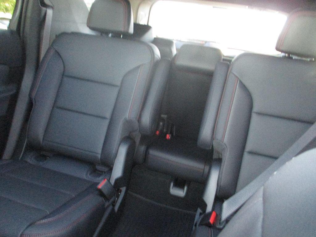 new 2026 Chevrolet Traverse car, priced at $55,199