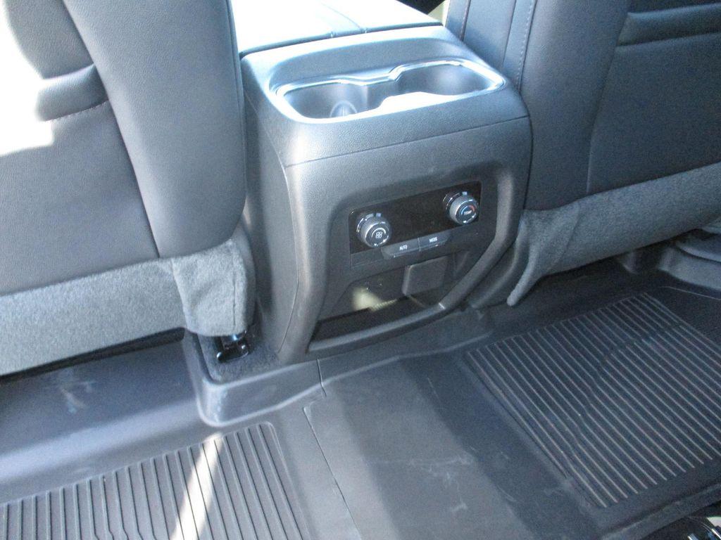 new 2026 Chevrolet Traverse car, priced at $55,199