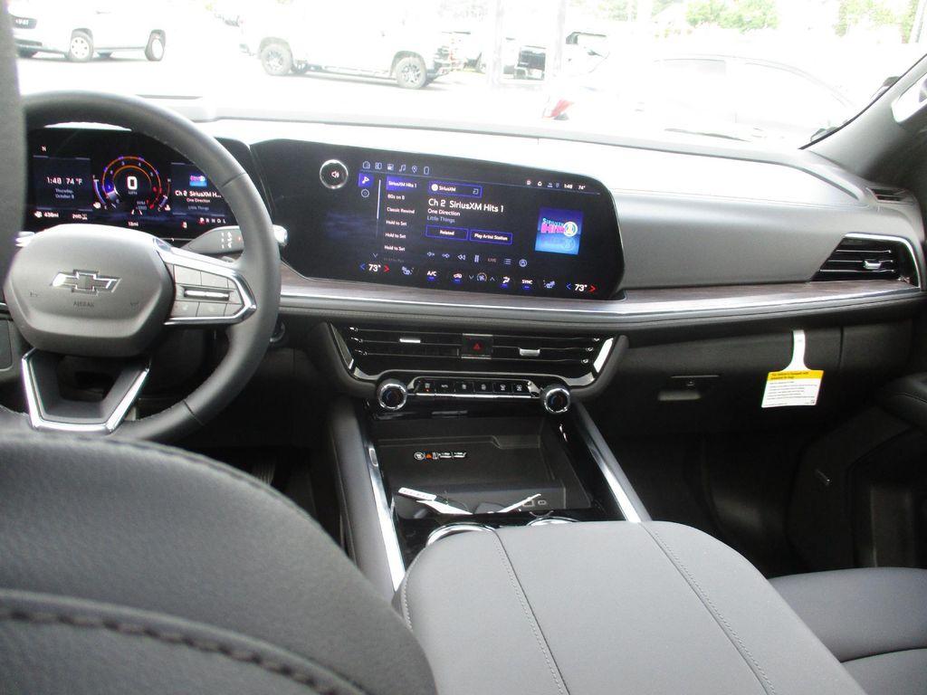 new 2026 Chevrolet Suburban car, priced at $77,999