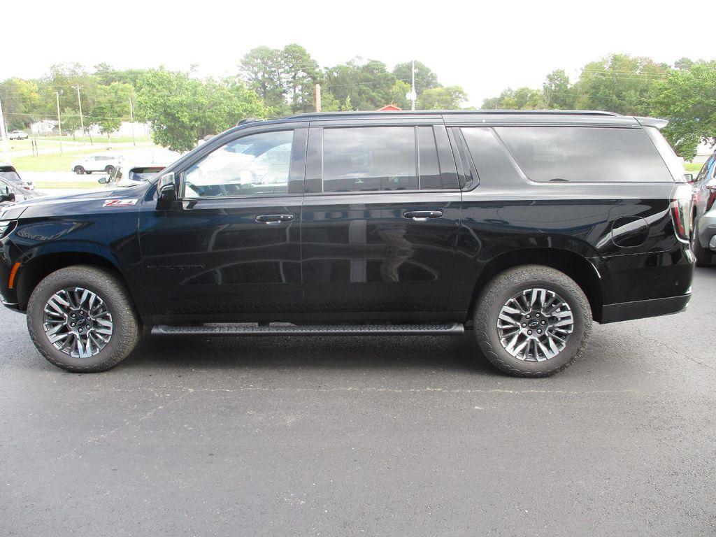 new 2026 Chevrolet Suburban car, priced at $77,999
