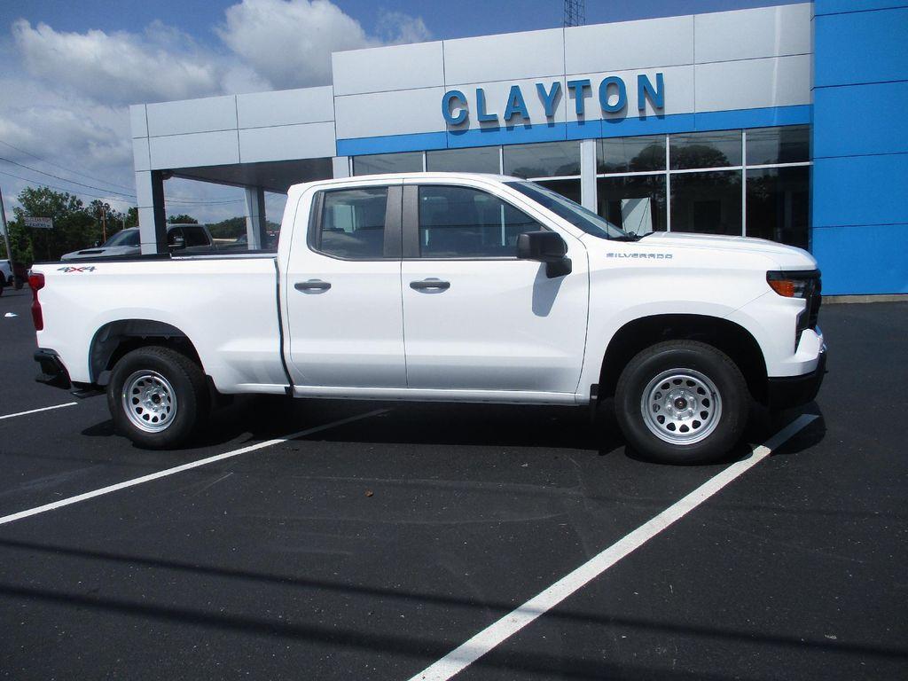 new 2025 Chevrolet Silverado 1500 car, priced at $38,999