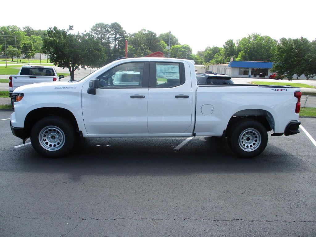 new 2025 Chevrolet Silverado 1500 car, priced at $38,999