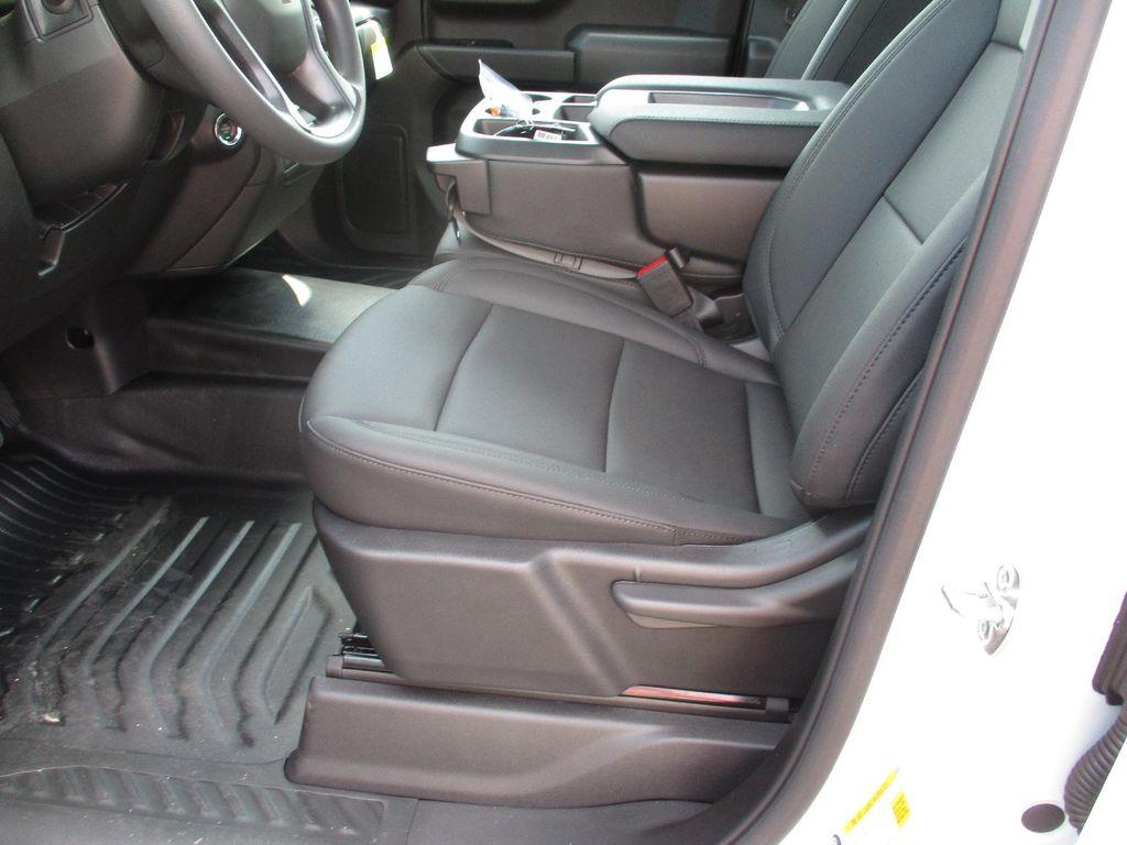 new 2025 Chevrolet Silverado 1500 car, priced at $38,999