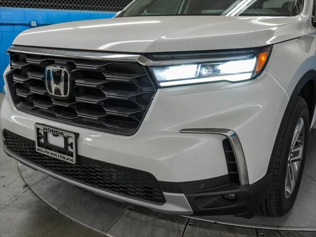 new 2025 Honda Pilot car, priced at $47,880