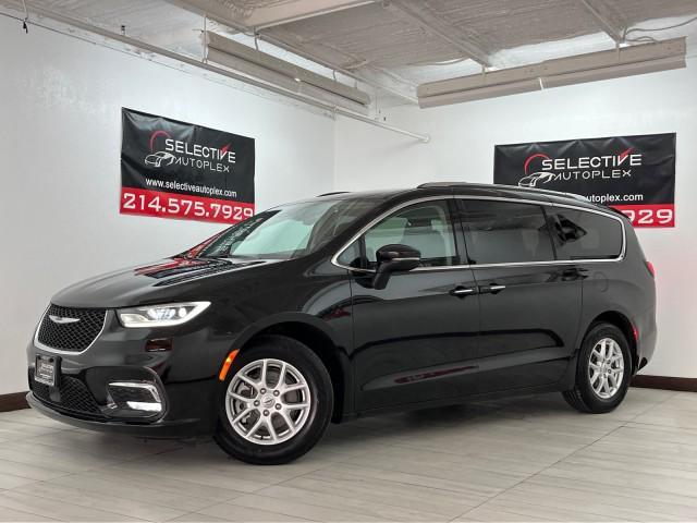 used 2021 Chrysler Pacifica car, priced at $24,896