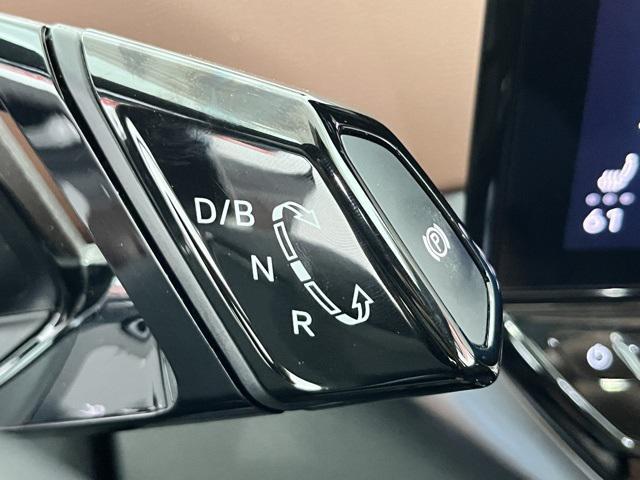 used 2021 Volkswagen ID.4 car, priced at $18,996