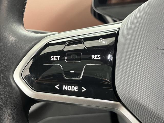 used 2021 Volkswagen ID.4 car, priced at $18,996