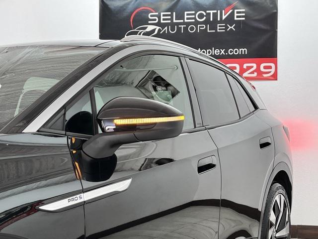 used 2021 Volkswagen ID.4 car, priced at $18,996