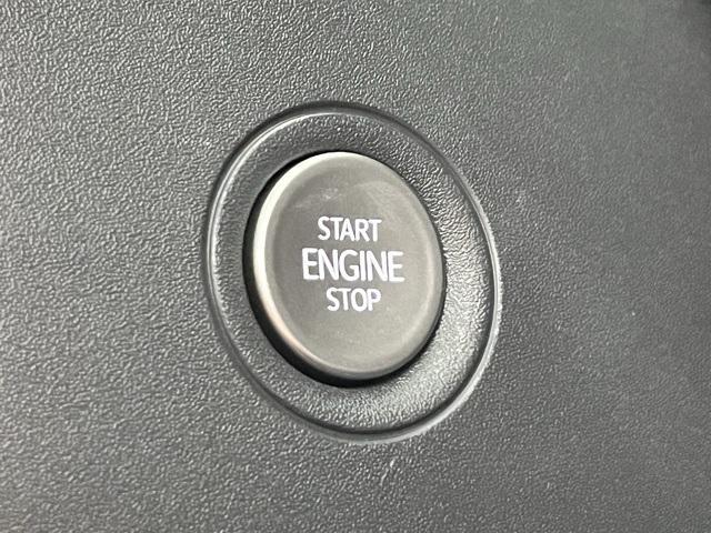 used 2021 Volkswagen ID.4 car, priced at $18,996