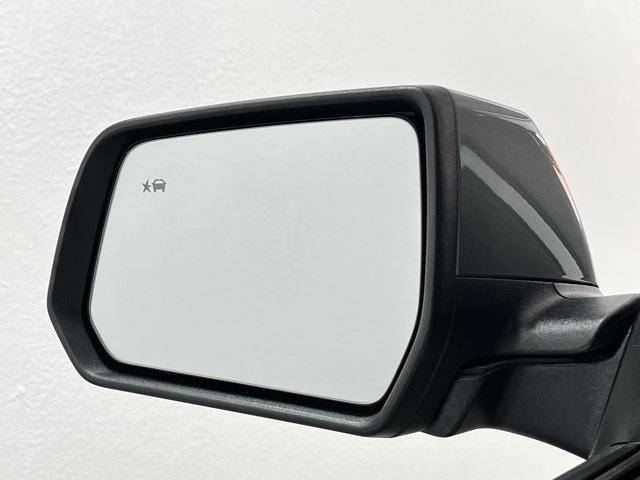 used 2023 Chevrolet Traverse car, priced at $29,496